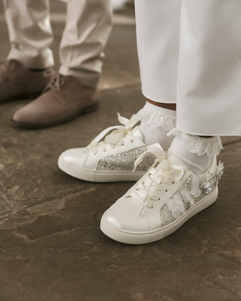 SCHUHE FÜR BESONDERE ANLÄSSE